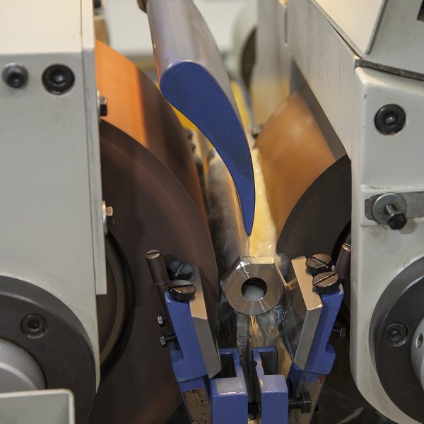 Providing Efficiency with JAINNHER Centreless Grinding Automation!
