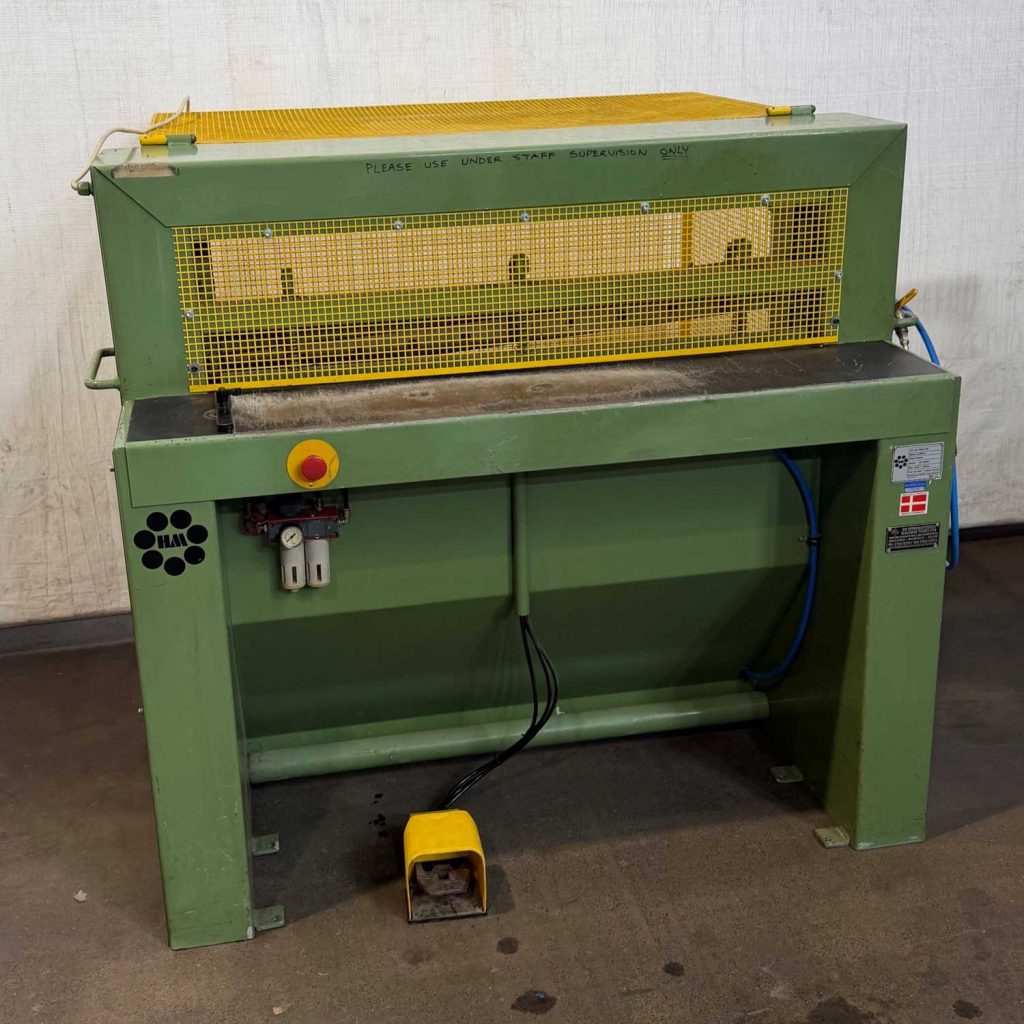 CS100/P1 Pneumatic Guillotine