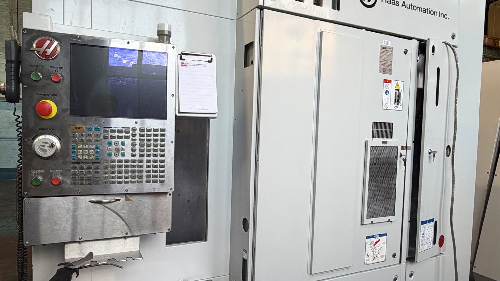Used Haas UMC-750SS 5 Axis Machining Centre